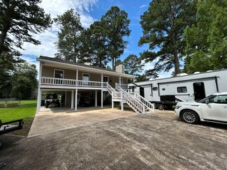 591 Rivermont Dr, Pickensville, AL 35447