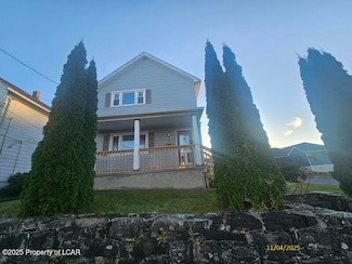 141 W Line St, Olyphant, PA 18447