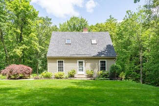 142 Sunny Oaks Terrace, Strafford, NH 03884
