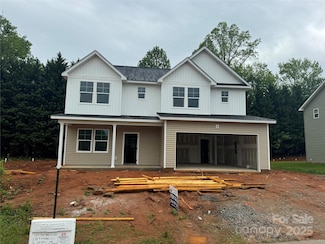 1214 Fall Day Cir, Lenoir, NC 28645