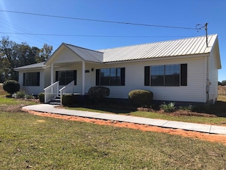 2016 Iris Rd, Dothan, AL 36301