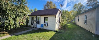 741 Oak St, Adrian, MI 49221