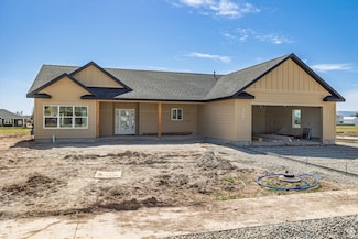 560 Eagle Dr, Preston, ID 83263