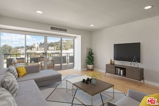 1155 N La Cienega Blvd Unit 1104, West Hollywood, CA 90069