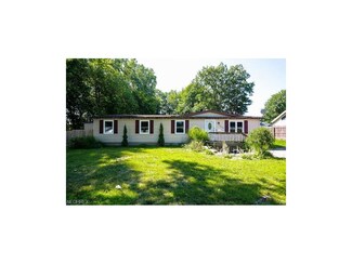 7680 North Rd, Mentor On the Lake, OH 44060
