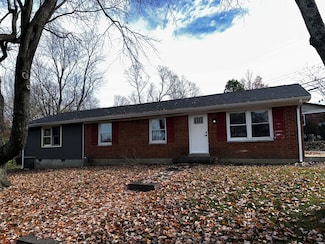 1015 Pennebaker Dr, Lexington, KY 40511