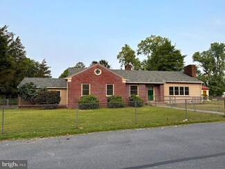 104 Waterview Dr, Laurel, DE 19956