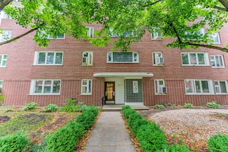 7200 Oak Ave Unit 3NW, River Forest, IL 60305