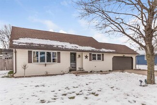 3048 Niesen St, Cross Plains, WI 53528