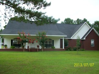 9105 Morriston Rd, Ovett, MS 39464