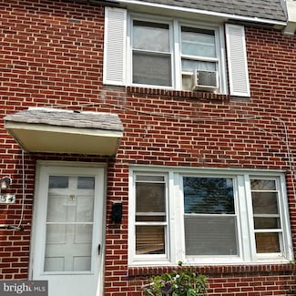 1134 N 33rd St, Camden, NJ 08105