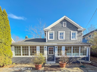 18 Rock City Rd Unit A, Wood Stock, NY 12498