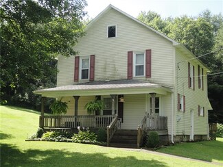 10 Number 2 Mine Rd, Volant, PA 16156
