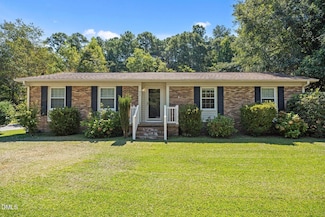 71 Dogwood Ln, Lillington, NC 27546