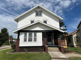 511 W Nevada St, Marshalltown, IA 50158