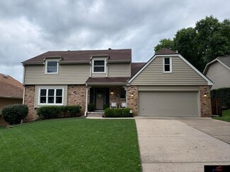 15006 Brookside Cir, Omaha, NE 68144