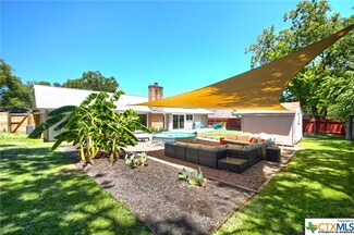 9011 Collinfield Dr, Austin, TX 78758