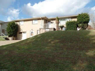 405 Summit Ave, Mingo Junction, OH 43938
