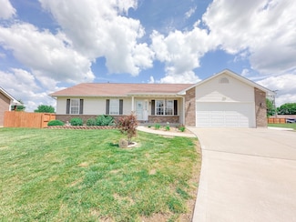 6 Tj Ct, Bowling Green, MO 63334