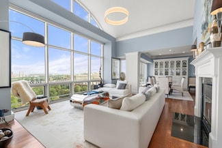 197 8th St Unit PH230, Boston, MA 02129