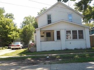 120 N 6th St, Goshen, IN 46528