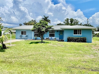 700 Dolphin Pkwy, Punta Gorda, FL 33950