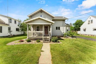 107 Pierce St, Arlington, WI 53911