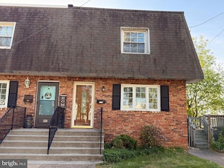 2218 Trenton Ave, Bristol, PA 19007