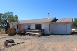320 N Center St, Torrey, UT 84775