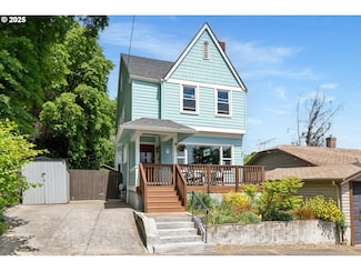 17 S Curry St, Portland, OR 97239