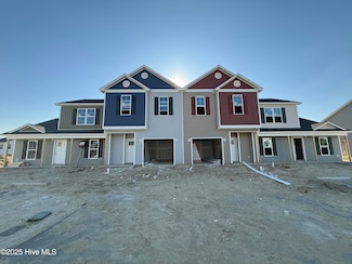 235 Crab Claw Spit Ln, Jacksonville, NC 28546