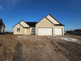 14010 E Willowgreen Ct, Wichita, KS 67230