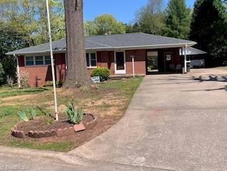 1247 Norman Dr, Eden, NC 27288