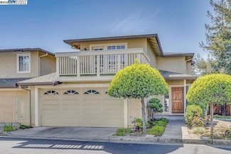 21917 Nugget Canyon Dr, Castro Valley, CA 94552