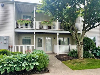 229 Fairview Cir, Middle Island, NY 11953