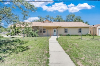 302 N Doris St, Wichita, KS 67212