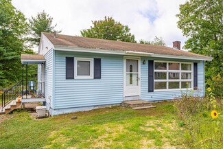 202 Whalom Rd, Lunenburg, MA 01462