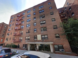 143-40 Roosevelt Ave Unit 5, Flushing, NY 11354