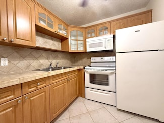 262 Sheffield K, West Palm Beach, FL 33417
