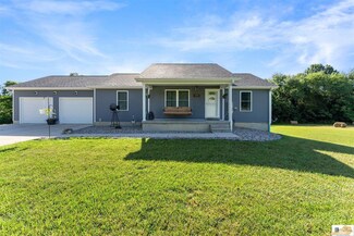 1047 Smallwood Ln, Cecilia, KY 42724