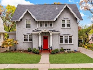 2015 van Hise Ave, Madison, WI 53726
