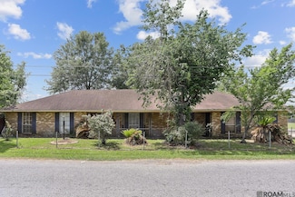 17990 Willow St, Grosse Tete, LA 70740