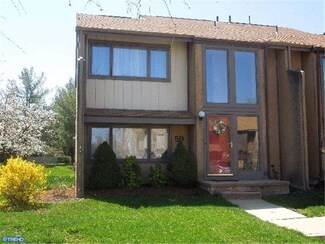 59 Viburnum Ln, Mount Laurel, NJ 08054
