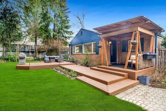 7220 NE 190th Ct, Kenmore, WA 98028