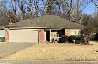 37 Angel Ct, Mabelvale, AR 72103