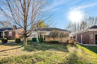 21820 Oconnor St, Saint Clair Shores, MI 48080