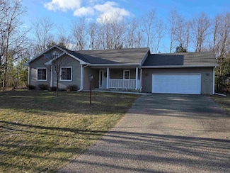 246 Golliher Ct, Westfield, WI 53964
