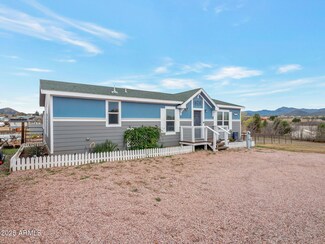 13625 E Lazy River Dr, Dewey-Humboldt, AZ 86329