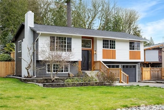 5110 Monticello Dr, Edmonds, WA 98026