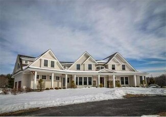 122 Farm St, Dover, MA 02030